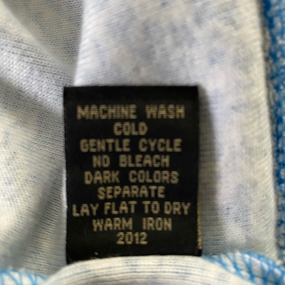 Turquoise/white cotton sweater w/ buttons down the front and 3/4 sleeve - Picture 7 of 7